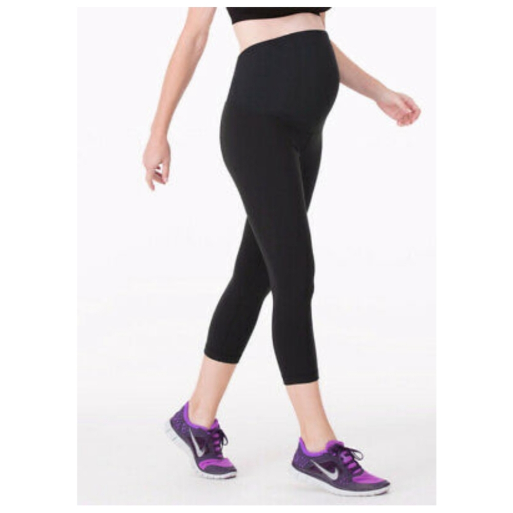 Ingrid & isabel maternity leggings